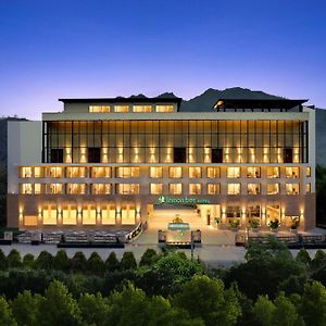 Lemon Tree Hotel, Rishikesh